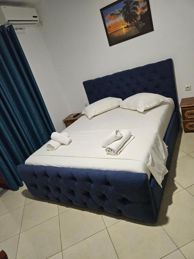 Ylli Mance Apartments คซามิล ภายนอก รูปภาพ